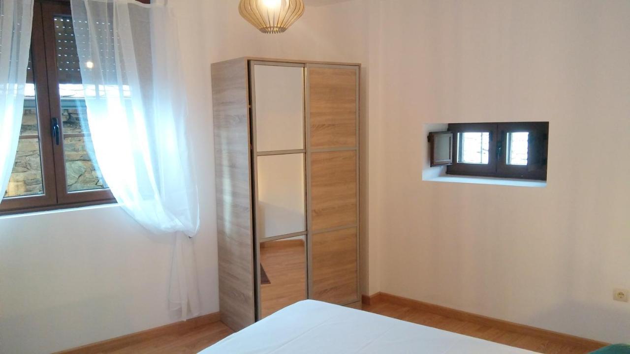 Casa El Tejo Villa San Cristobal de Valdueza Luaran gambar